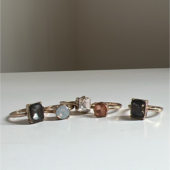 Set a five gold gemstone stackable rings Size 7 - Picture 10 of 15